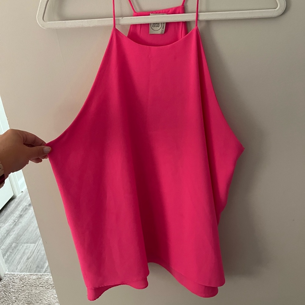 hot pink tank!